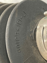 Load image into Gallery viewer, REAR AXLE SHAFT Chevrolet Corvette 97 98 99 00 01 02 03 04 - NW8812
