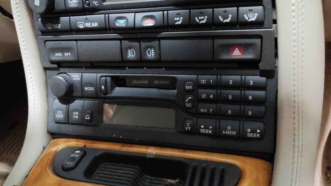 Radio XK8 1998 98 1999 99 AM FM Cassette - NW422655