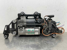 Load image into Gallery viewer, SUSPENSION AIR COMPRESSOR PUMP Audi A8 S8 2007-2016 - NW422831
