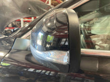 Load image into Gallery viewer, Side View Door Mirror  VOLVO 80 SERIES 2014 - NW422889
