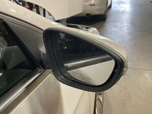 Load image into Gallery viewer, DOOR MIRROR POWER REMOTE Volkswagen CC 2013 13 2014 14 Right - NW423266
