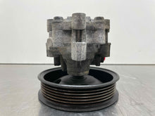 Load image into Gallery viewer, Power Steering Pump Cadillac SRX 2012 - NW423594
