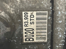 Load image into Gallery viewer, CARRIER ASSEMBLY Hyundai Genesis 09 10 11 12 13 14 3.91 RATIO  Rear - NW46595
