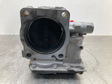 Load image into Gallery viewer, Throttle Body Acura TLX 2017 - NW424070
