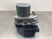 Load image into Gallery viewer, ABS Pump  RAV4 2015 - NW424181
