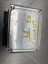 Load image into Gallery viewer, ECU ECM COMPUTER Audi TT 2003 03 - NW424337
