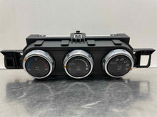 Load image into Gallery viewer, Temperature Controls  124 SPIDER 2018 - NW424495
