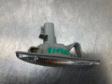 Load image into Gallery viewer, Park Lamp Light  124 SPIDER 2018 - NW424427
