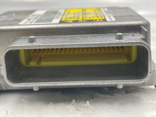 Load image into Gallery viewer, AIR BAG CONTROL MODULE COMPUTER Cadillac CTS 2005 05 - NW26102
