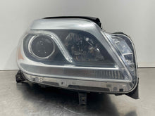 Load image into Gallery viewer, HEADLIGHT LAMP ASSEMBLY Gl350 Gl450 Gl550 GL63 AMG 13-16 Right - NW424505
