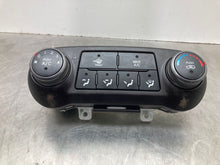 Load image into Gallery viewer, TEMPERATURE CONTROLS Hyundai Tucson 2014 14 2015 15 - NW424496
