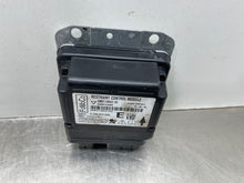 Load image into Gallery viewer, AIR BAG CONTROL MODULE COMPUTER Buick C-MAX 13 14 15 16 17 - NW424937

