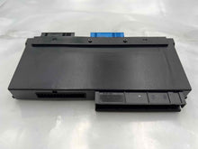 Load image into Gallery viewer, Body Control module BMW 330i 325i 323i 2006 06 - NW28994
