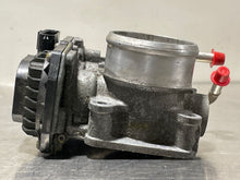 Load image into Gallery viewer, Throttle Body Honda CR-V 2019 - NW425404
