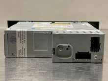 Load image into Gallery viewer, REMOTE CD CHANGER Audi Q7 07 08 09 10 11 - NW136168
