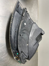 Load image into Gallery viewer, HEADLIGHT LAMP ASSEMBLY Audi Q7 2007 07 2008 08 2009 09 Right - NW102374
