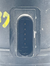 Load image into Gallery viewer, Mass Air Flow Sensor Meter MAF Q7 TT CC Passat Touareg 06-15 - NW4740
