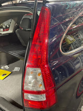 Load image into Gallery viewer, TAIL LIGHT LAMP ASSEMBLY Honda CR-V 07 08 09 10 11 Right - NW425417
