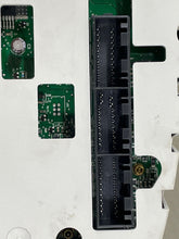 Load image into Gallery viewer, Speedometer Cluster  LINCOLN LS 2004 - NW159132
