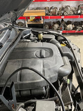 Load image into Gallery viewer, Carrier Assembly  GRAND CHEROKEE 2013 - NW424969
