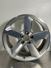 Load image into Gallery viewer, WHEEL RIM Q5 09 10 11 12 13 14 15 16 19x8 - NW201325
