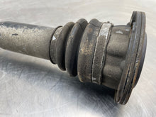 Load image into Gallery viewer, Axle Shaft Ford Edge 2020 - NW424888
