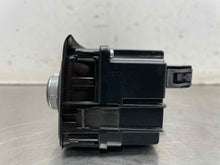 Load image into Gallery viewer, FRONT TEMPERATURE CONTROLS Audi A8 S8 11 12 13 14 - NW425650
