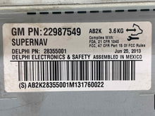 Load image into Gallery viewer, Radio  ESCALADE ESV 2014 - NW425702
