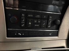 Load image into Gallery viewer, Temperature Controls  ESCALADE ESV 2014 - NW425648

