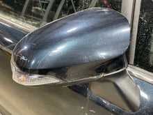 Load image into Gallery viewer, SIDE VIEW DOOR MIRROR Toyota Venza 2014 14 2015 15 2016 16 Right - NW425920
