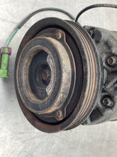 Load image into Gallery viewer, AC COMPRESSOR Audi A4 Passat 2001 01 2002 02 03 04 05 - NW425898
