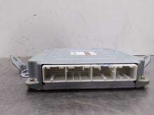 Load image into Gallery viewer, ECU ECM COMPUTER Saab 9-2X 2005 05 Auto 2.5 - NW426414
