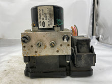 Load image into Gallery viewer, ABS ANTI-LOCK BRAKE PUMP Land Rover LR2 2010 10 - NW2324
