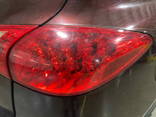 Load image into Gallery viewer, OUTER TAIL LIGHT LAMP Infiniti EX35 EX37 QX50 2008-2017 Right - NW426695
