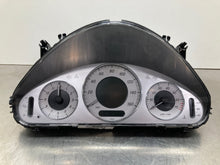 Load image into Gallery viewer, SPEEDOMETER CLUSTER E300 E320 E350 E550 E63 2009 09 - NW426982
