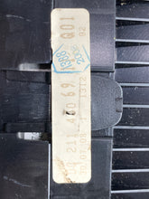 Load image into Gallery viewer, SPEEDOMETER CLUSTER E300 E320 E350 E550 E63 2009 09 - NW426982
