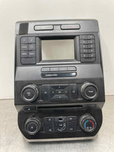 Load image into Gallery viewer, Radio  FORD F250SD PICKUP 2017 - NW492565
