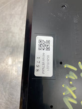 Load image into Gallery viewer, Info-Gps Screen  XV CROSSTREK 2019 - NW427287
