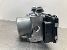 Load image into Gallery viewer, ABS Pump  XV CROSSTREK 2020 - NW427081
