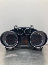 Load image into Gallery viewer, Speedometer Cluster Renault Encore 2014 - NW427431
