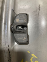 Load image into Gallery viewer, WHEEL BMW 530i 528i 525i 2006 06 2007 07 2008 08 09 10 17x7.5 5 Spoke - NW197918
