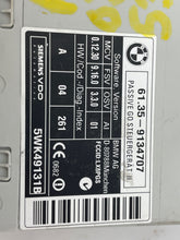 Load image into Gallery viewer, THEFT LOCKING MODULE COMPUTER BMW 528i 535i 550i 08 09 10 - NW29663
