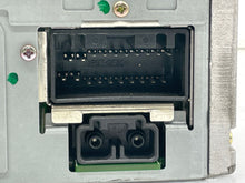 Load image into Gallery viewer, RADIO Jaguar X Type 2003 03 - NW137868
