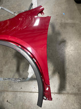 Load image into Gallery viewer, Front Fender Renault Encore 2014 - NW427225

