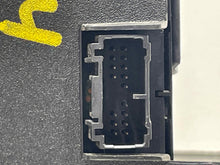 Load image into Gallery viewer, RADIO CONTROL Volvo C30 S40 V50 2004 04 2005 05 2006 06 2007 07 - NW427852
