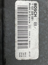 Load image into Gallery viewer, RADIATOR FAN ASSEMBLY C30 V40 V70 2004 04 05 06 07 08 - NW427667
