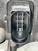 Load image into Gallery viewer, HEADLIGHT LAMP ASSEMBLY Jaguar X Type 02 03 04 05 06 07 08 Right - NW427768
