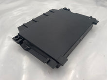 Load image into Gallery viewer, PARK ASSIST CONTROL MODULE COMPUTER Gl320 Gl450 Gl550 R320 R350 07-10 - NW35102

