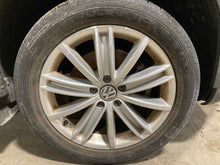 Load image into Gallery viewer, WHEEL RIM Tiguan 2009-2015 18x7 ALLOY - NW428849
