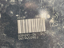 Load image into Gallery viewer, OUTER TAIL LIGHT LAMP Tiguan 2009 09 2010 10 2011 11 Right - NW428803
